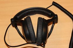 Sennheiser HD 380 pro